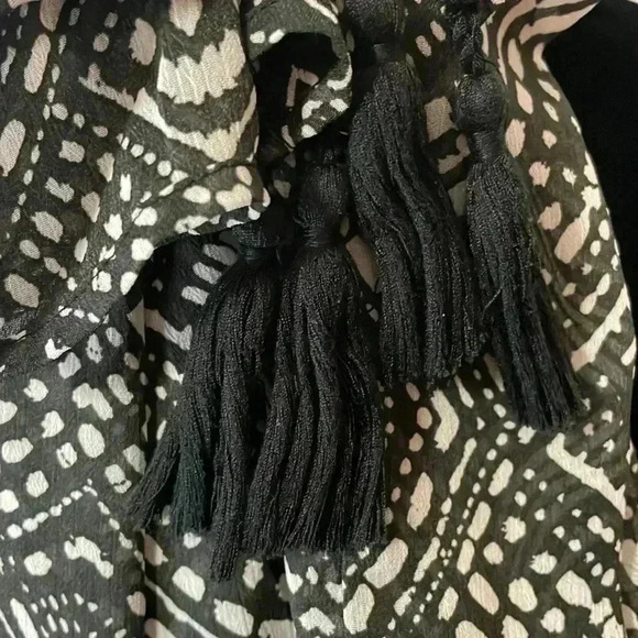 Palisades Beach Club Women’s XS/S Sheer Black White Geometric Print Cover Up - Picture 8 of 8